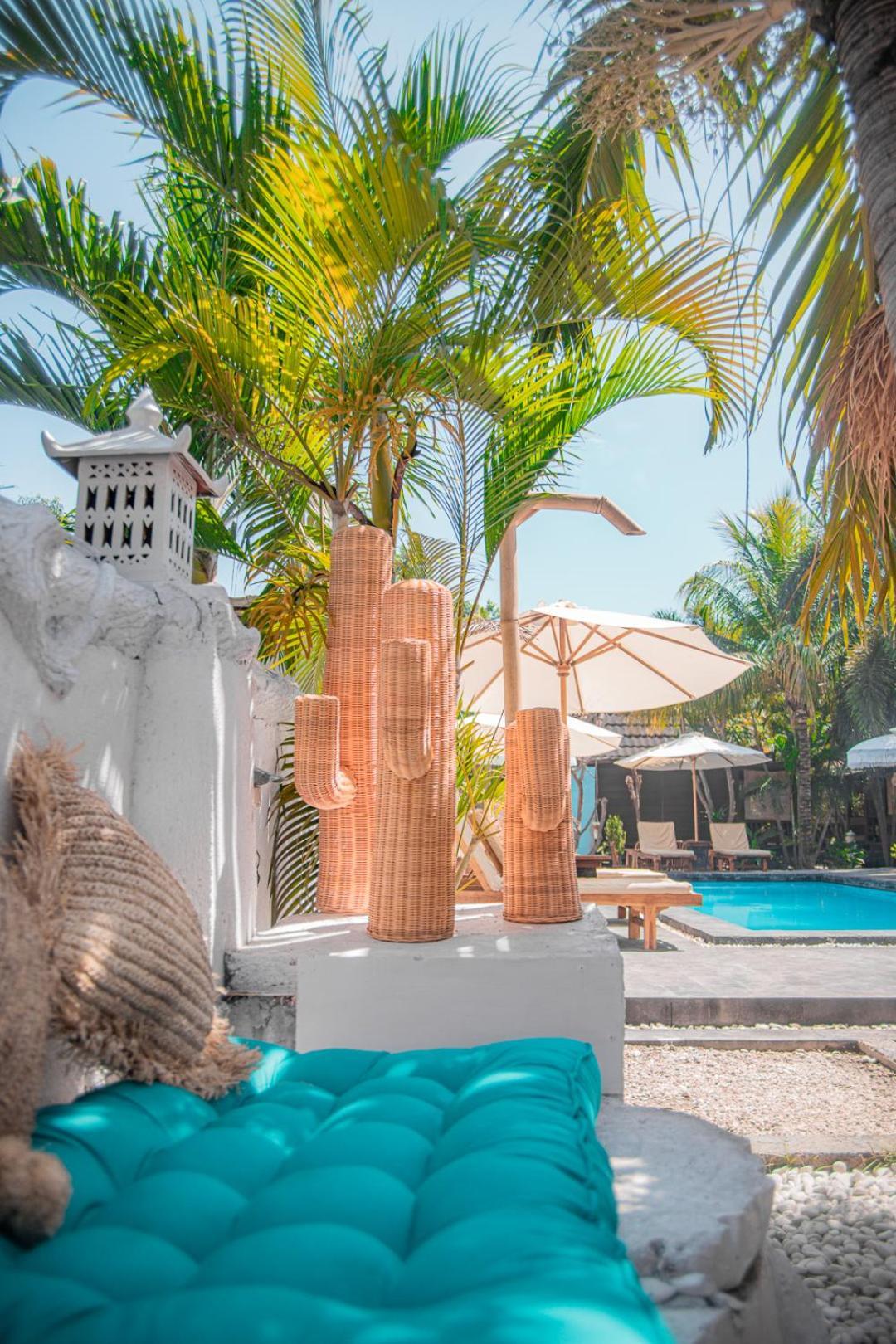 Color Cottage Gili Air Exterior photo