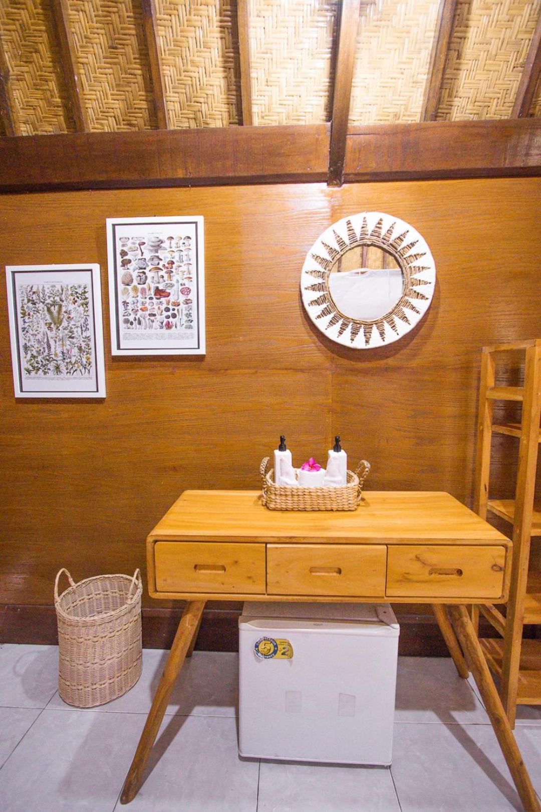 Color Cottage Gili Air Exterior photo
